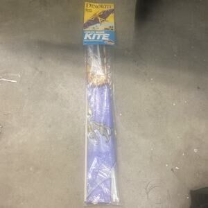 VINTAGE 1990 SPECTRA STAR DINOKITE FLYING DINOSAUR DELTA WING KITE New Sealed